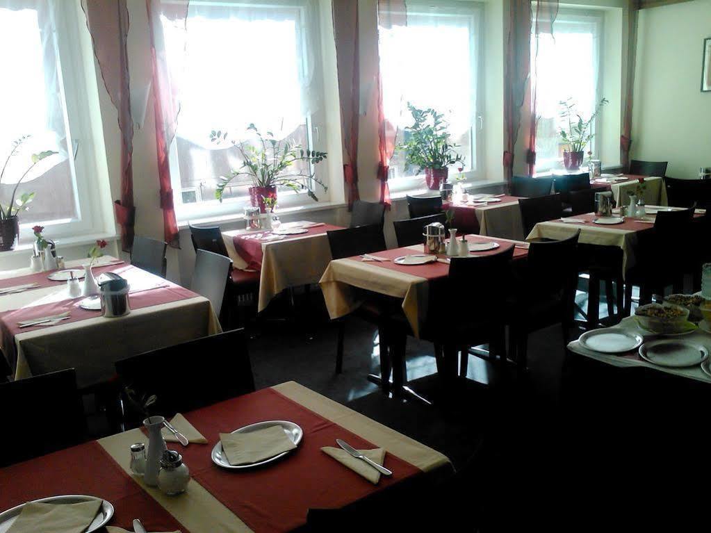 Lorenz Hotel Zentral نورنبيرغ المطعم الصورة